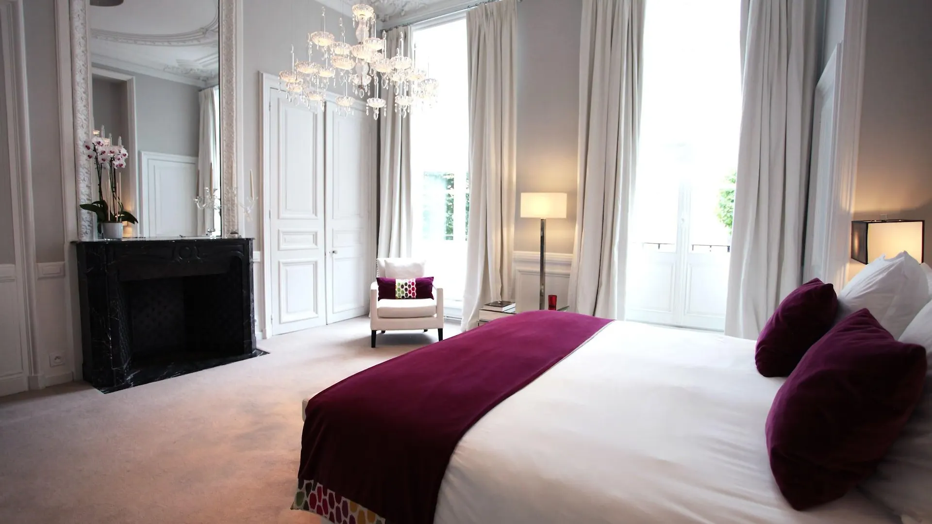 *****  Clarance Hotel Lille France