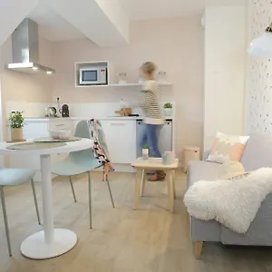  Apartment Sleepinconcarneau, 200 M De La Mer, Centre-ville Pietonnier Frankreich